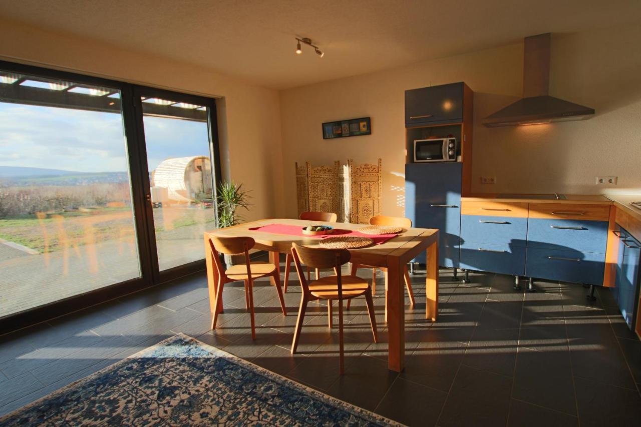 Hunsrueck Valley View Apartment With Cedar Sauna Bruschied Ngoại thất bức ảnh