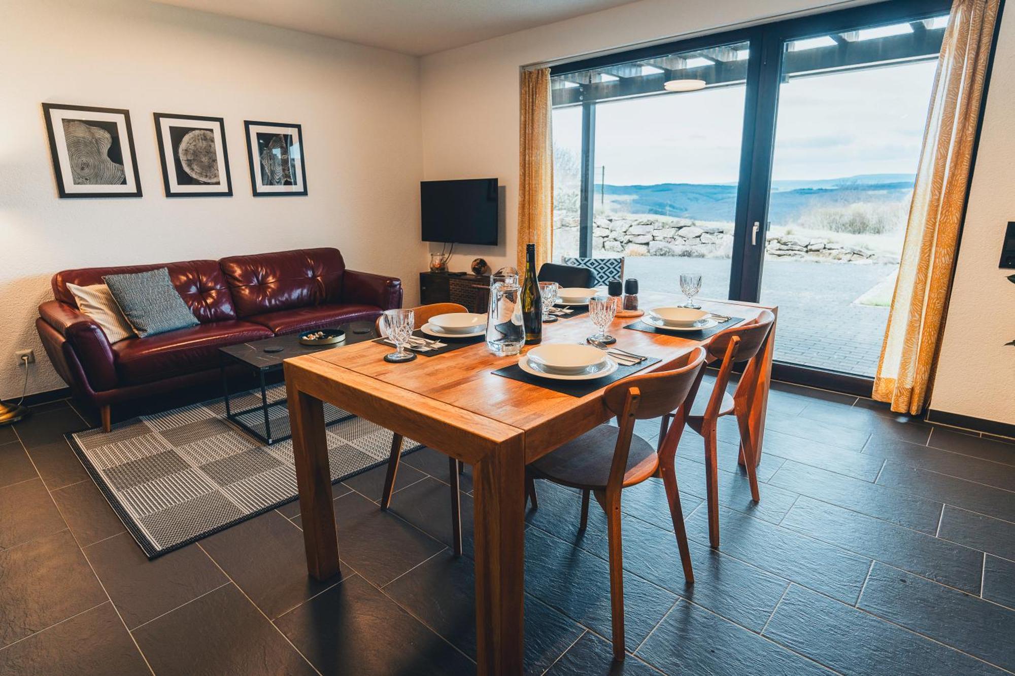 Hunsrueck Valley View Apartment With Cedar Sauna Bruschied Ngoại thất bức ảnh